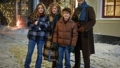 Årets julkalender handlar om tidsresor